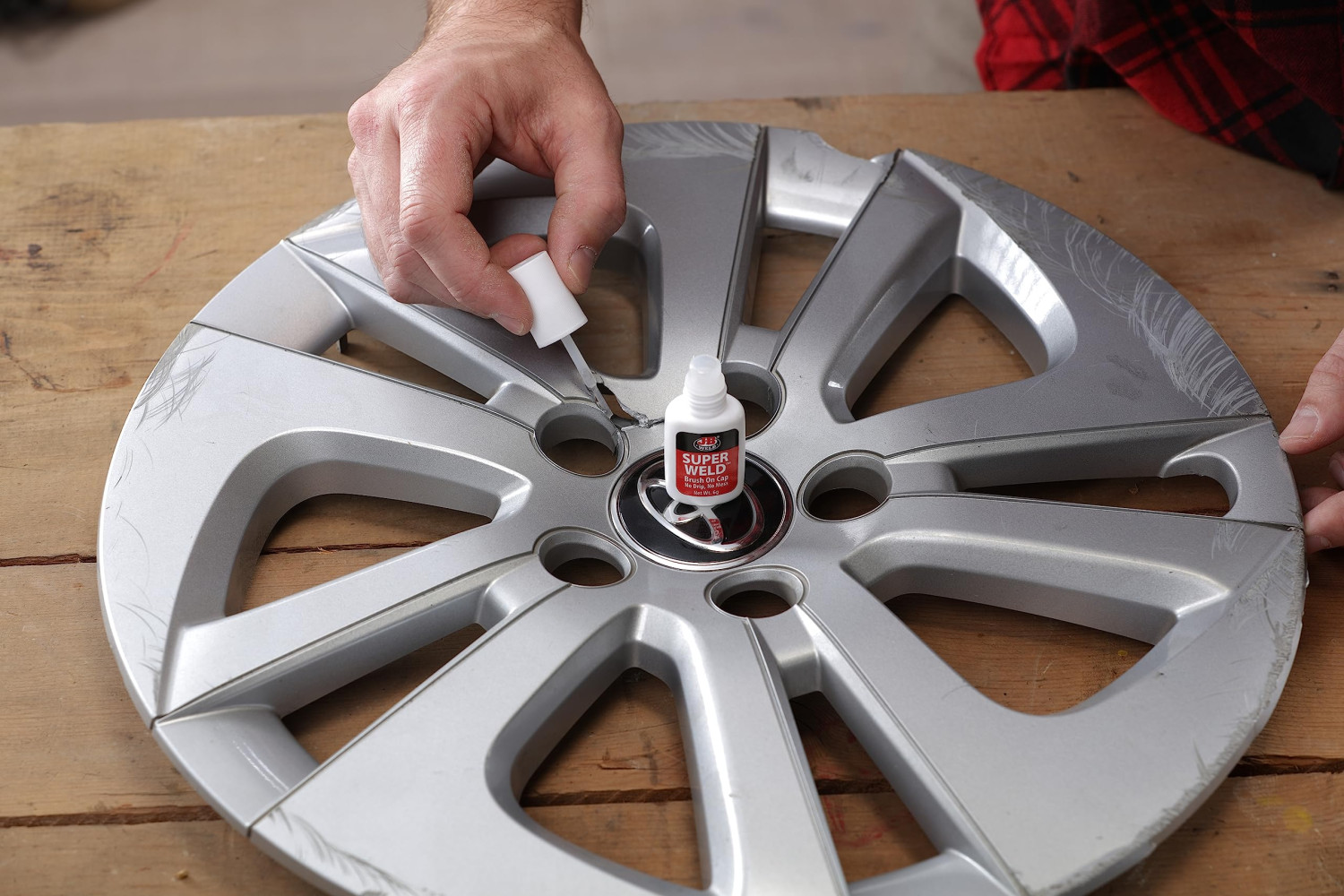 Super Glue – The Perfect Solution for Instant Bond