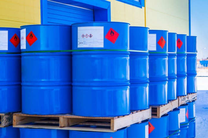 How to Choose the Best Chemical Supplier for Your